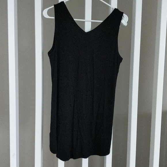 Women's tank/tunic style top - Picture 3 of 4